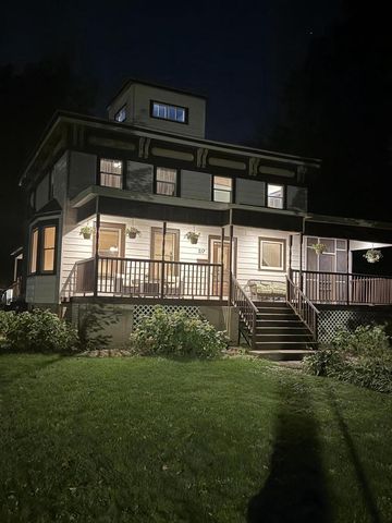 217 S Lincoln STREET, Elkhorn, WI 53121