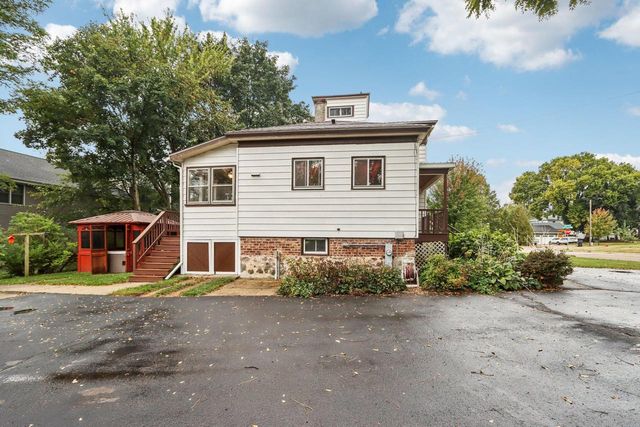 217 S Lincoln STREET, Elkhorn, WI 53121