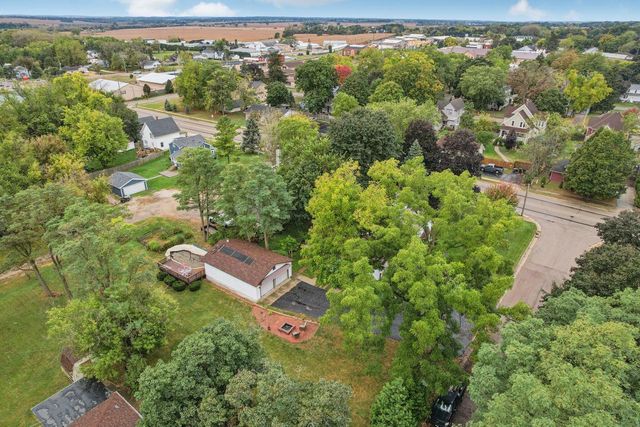 217 S Lincoln STREET, Elkhorn, WI 53121