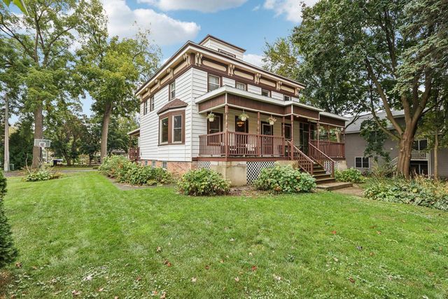 217 S Lincoln STREET, Elkhorn, WI 53121