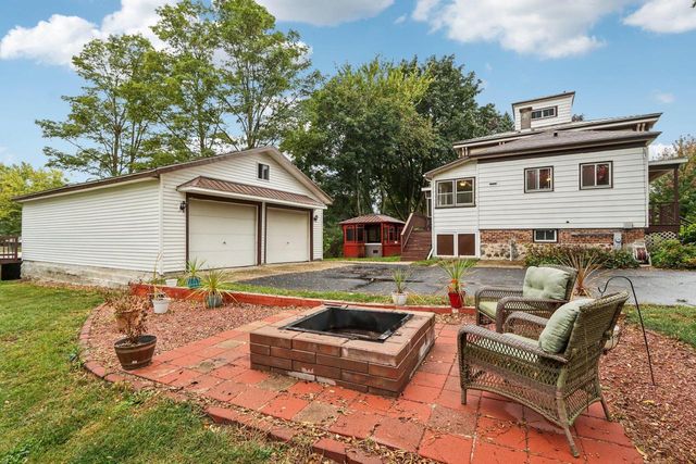 217 S Lincoln STREET, Elkhorn, WI 53121