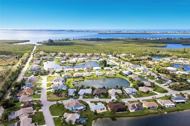 5107 86TH STREET COURT W, Bradenton, FL 34210