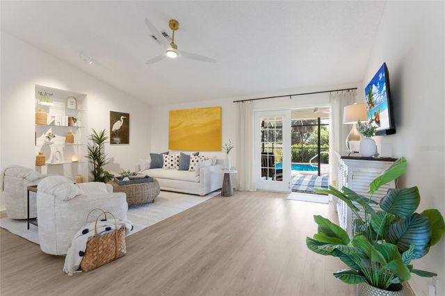 5107 86TH STREET COURT W, Bradenton, FL 34210