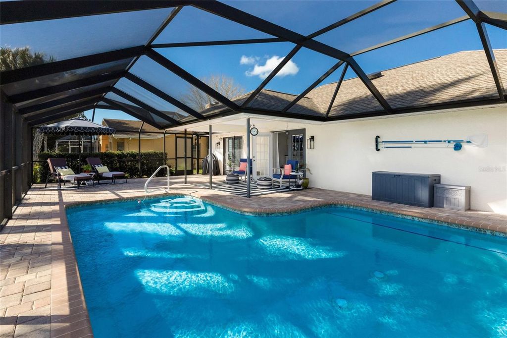 Image 2 of property listing at 5107 86TH STREET COURT W, Bradenton, FL 34210
