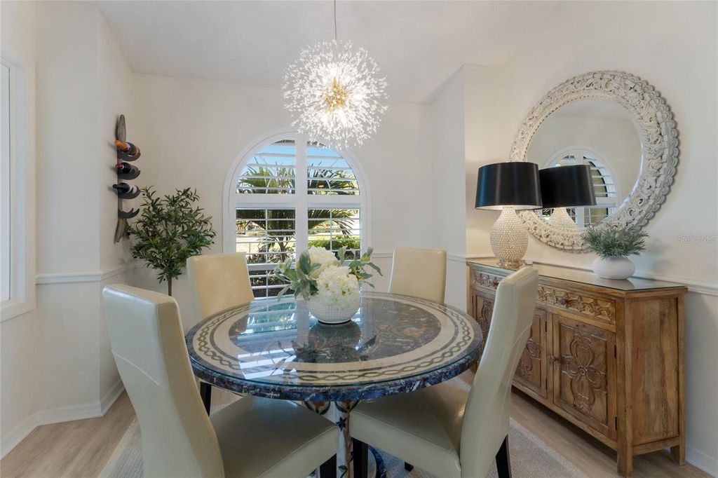 Image 16 of property listing at 5107 86TH STREET COURT W, Bradenton, FL 34210