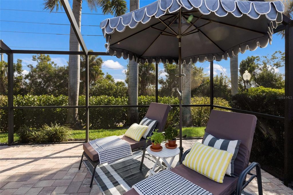Image 37 of property listing at 5107 86TH STREET COURT W, Bradenton, FL 34210