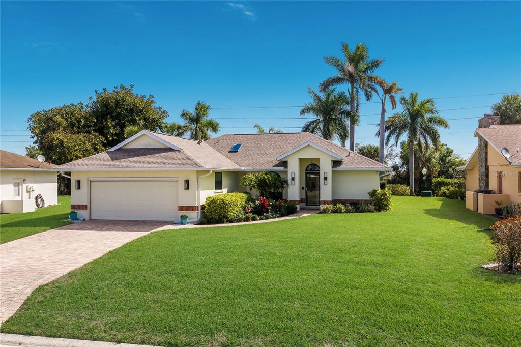 Image 38 of property listing at 5107 86TH STREET COURT W, Bradenton, FL 34210