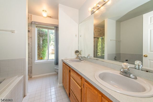 11 Franklin Ct, Montville Twp., NJ 07045