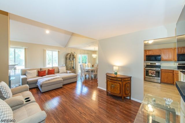 11 Franklin Ct, Montville Twp., NJ 07045