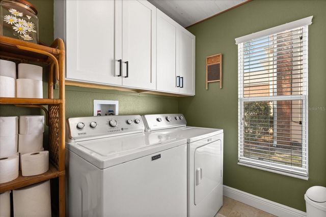 370 MERLOT DRIVE, Ocoee, FL 34761