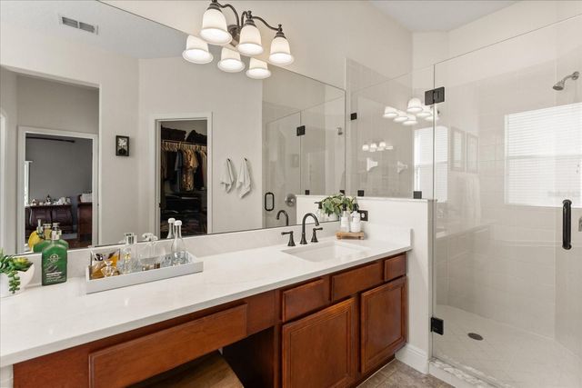 370 MERLOT DRIVE, Ocoee, FL 34761