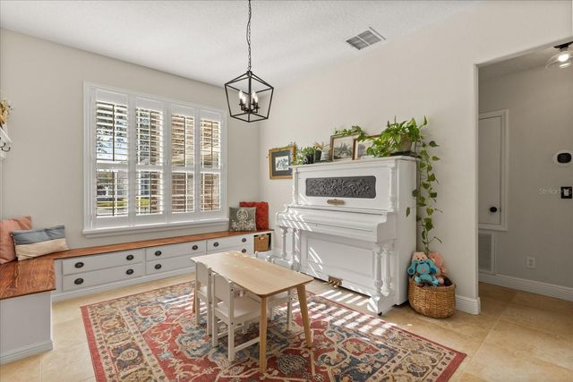 370 MERLOT DRIVE, Ocoee, FL 34761