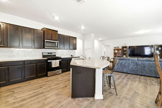 13042 Minuet Sway, San Antonio, TX 78252