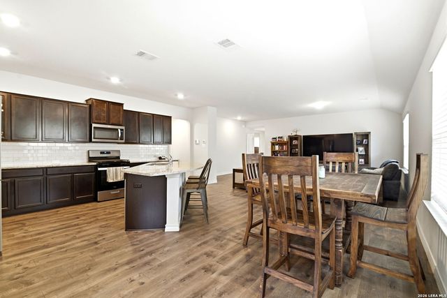 13042 Minuet Sway, San Antonio, TX 78252