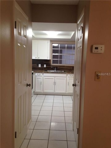 7640 DESOTO COURT, Tampa, FL 33615