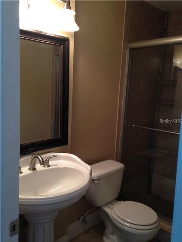 7640 DESOTO COURT, Tampa, FL 33615