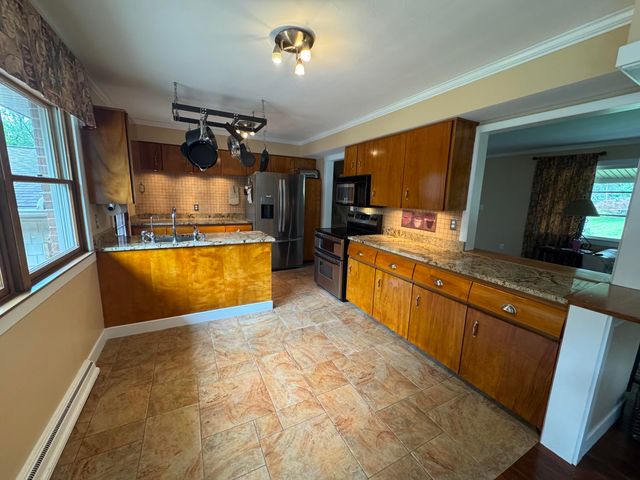 2756 Cottonwood Drive 2756 Cottonwood Drive, Springfield, OH 45504