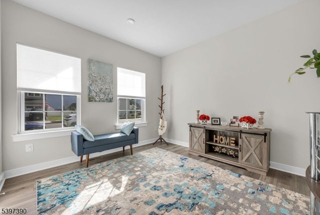 16 Esposito Ln, Roxbury Twp., NJ 07850