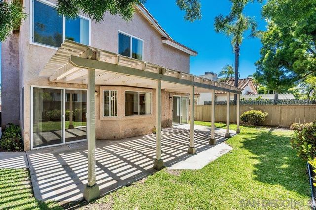 1979 Spanish Oak Way, Vista, CA 92081