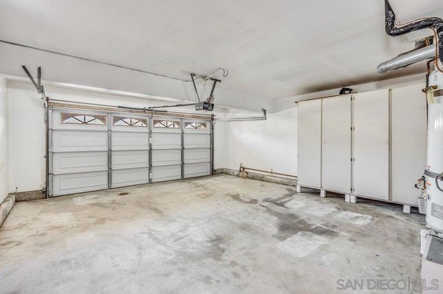 1979 Spanish Oak Way, Vista, CA 92081