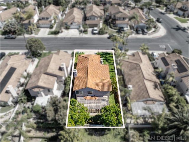 1979 Spanish Oak Way, Vista, CA 92081