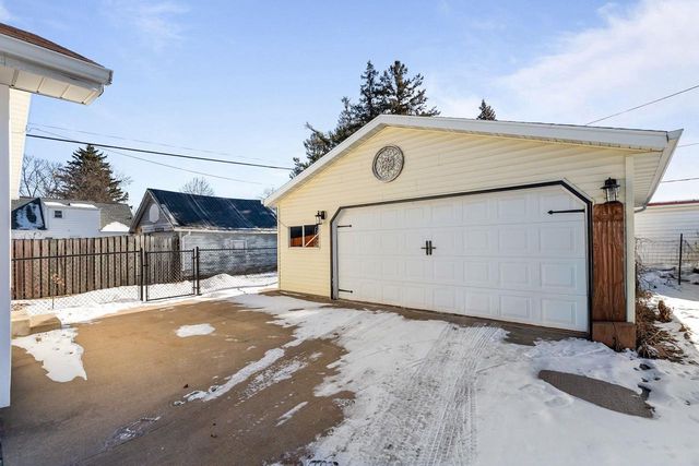 539 W BREWSTER STREET, Appleton, WI 54911