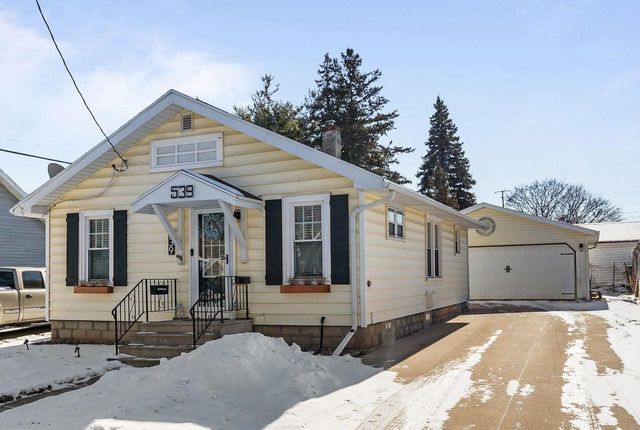 539 W BREWSTER STREET, Appleton, WI 54911