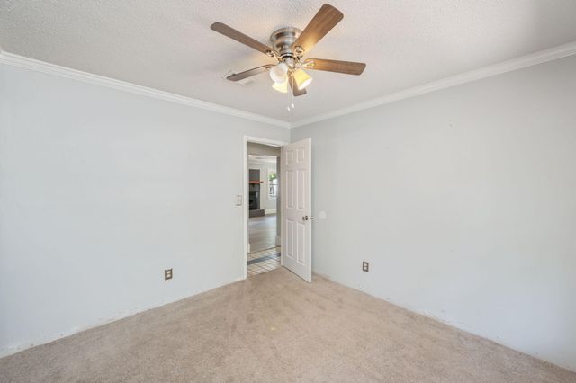 3174 Earl Kennedy Road, Crestview, FL 32539