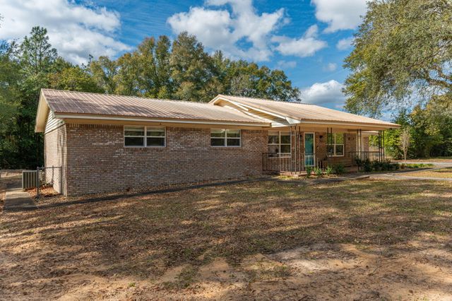 3174 Earl Kennedy Road, Crestview, FL 32539