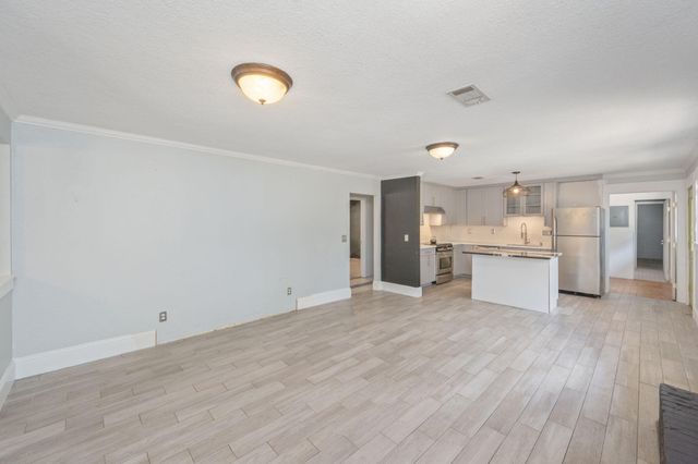 3174 Earl Kennedy Road, Crestview, FL 32539