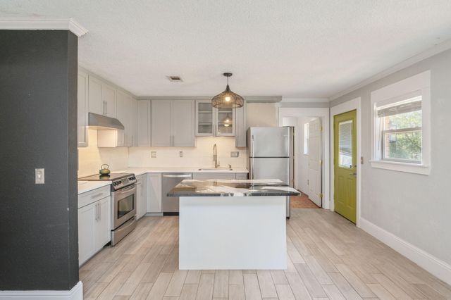 3174 Earl Kennedy Road, Crestview, FL 32539