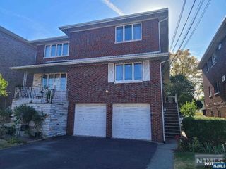46 E Central Boulevard 2ND FLOOR, Palisades Park, NJ 07650