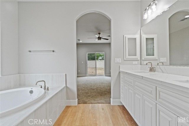 914 Tomboy Court, Shafter, CA 93263