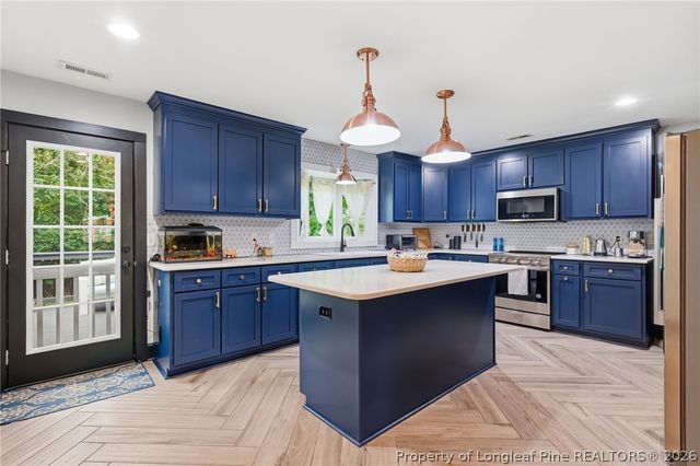 908 Middle Road, Fayetteville, NC 28312