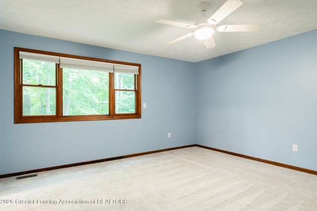 1045 N Eifert Road, Holt, MI 48842