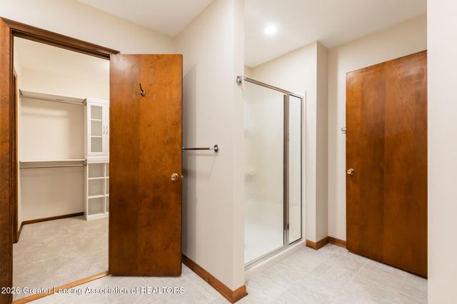 1045 N Eifert Road, Holt, MI 48842