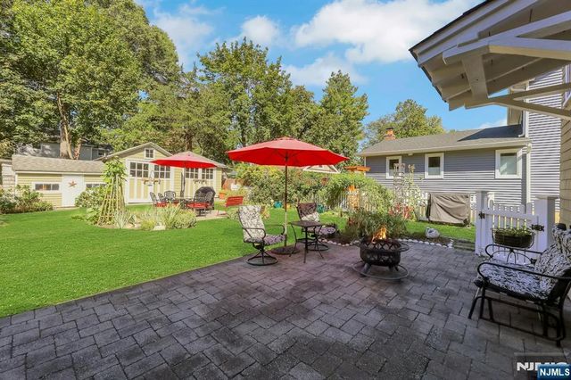 21 South Avenue, Harrington Park, NJ 07640