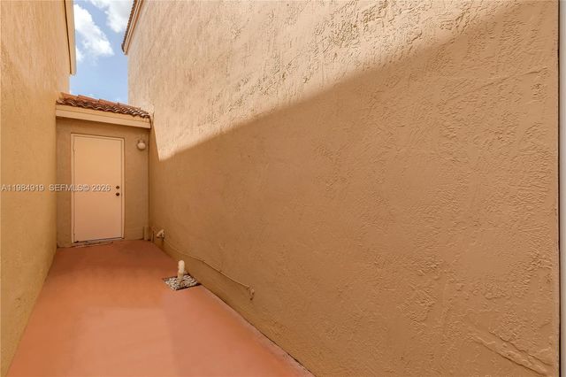 16323 SW 97th Street, Miami, FL 33196