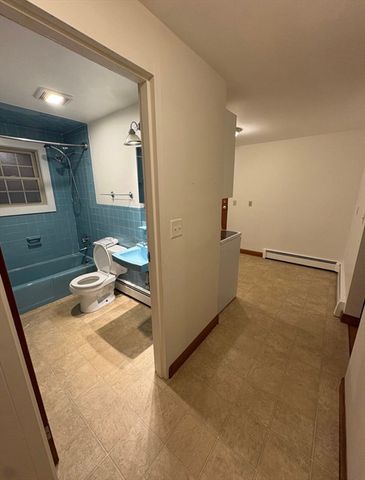 600 Cabot St 3, Beverly, MA 01915