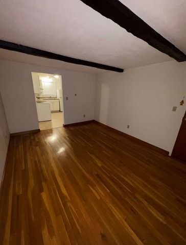 600 Cabot St 3, Beverly, MA 01915