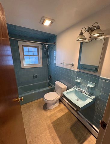 600 Cabot St 3, Beverly, MA 01915
