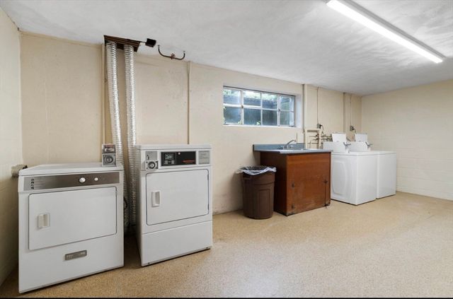 600 Cabot St 3, Beverly, MA 01915
