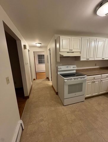 600 Cabot St 3, Beverly, MA 01915