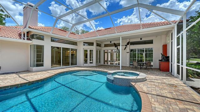 6935 RIVERSEDGE STREET CIRCLE, Bradenton, FL 34202