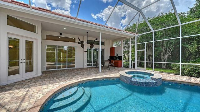 6935 RIVERSEDGE STREET CIRCLE, Bradenton, FL 34202