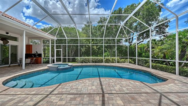 6935 RIVERSEDGE STREET CIRCLE, Bradenton, FL 34202