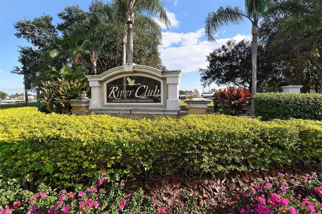 6935 RIVERSEDGE STREET CIRCLE, Bradenton, FL 34202