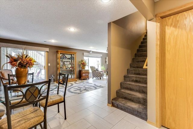 1309 S Summit Cir, Derby, KS 67037