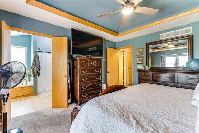 1309 S Summit Cir, Derby, KS 67037