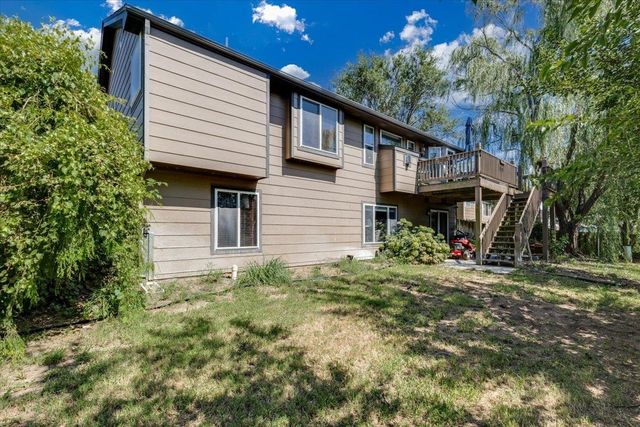 1309 S Summit Cir, Derby, KS 67037